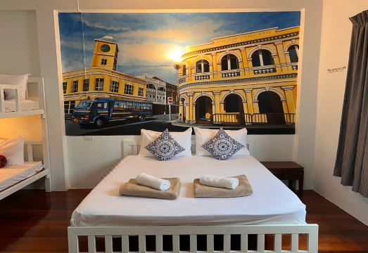 1. 푸껫 올드타운 ..