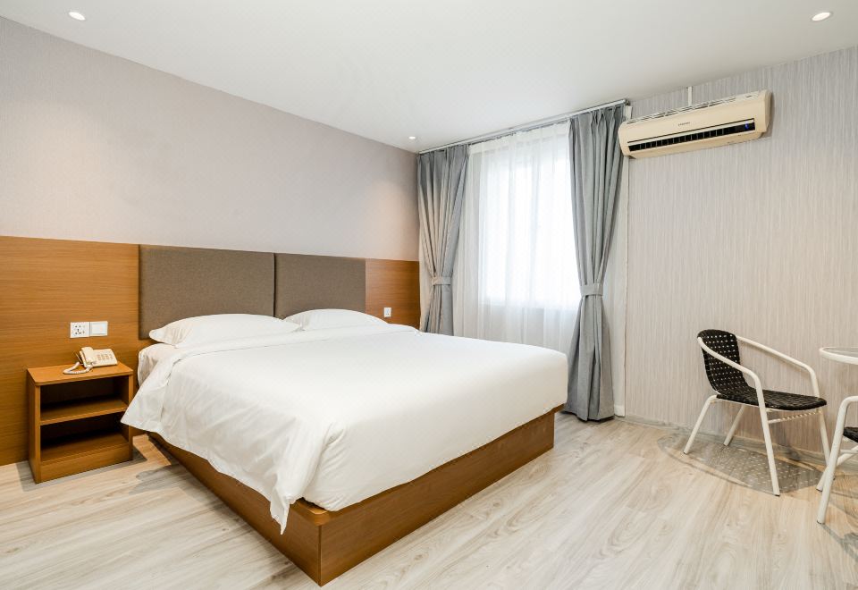 페닌슐라 프놈펜 야경