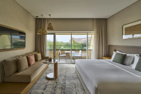 Erth Abu Dhabi Hotel