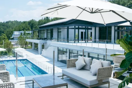 FANZHI LAKESIDE HOTEL