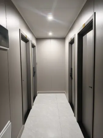 Zuobian Homestay (Pinghe County Yingbin Road)