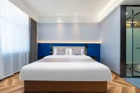 Hexing E-sports Hotel (Harbin Central Street Baroque Branch) - Esports
