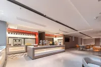 Borrman Hotel (Wuzhou Qiloucheng) Hotels in Wuzhou