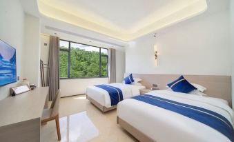 Sea rhyme Mountain House Hotel (Zhuhai Jinwan Airport Branch)