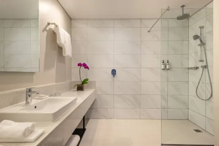 Pullman Cape Town City Centre Отели рядом с достопримечательностью «Iziko Koopmans-De Wet House»