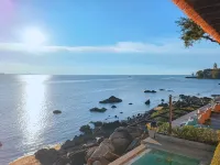 SEA SUN Bed & Beyond Hotels near High Park Samui