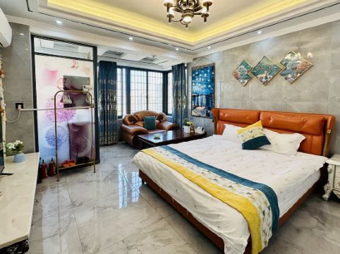 麗麗酒店式公寓（動車站店）