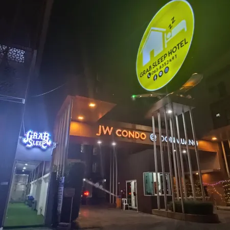 GrabSleepHotel Donmueang airport