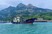 Xifeng Xiaozhu (Qiguanding Mountaineering Entrance Store) - Beach