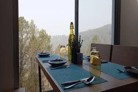 BluSalzz Escapade, Lansdowne - Uttarakhand Отели рядом с достопримечательностью «Green Field»