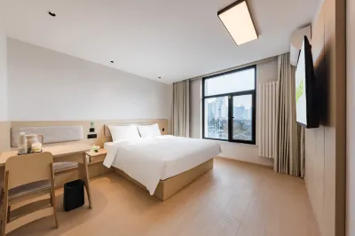 Hi Inn Hotel (Weihai High-Speed Railway Station Hanlefang) Hôtels à : Weihai