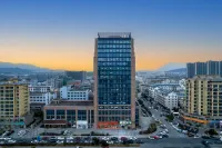 Taizhou Aotelaisi Square Rezen Select Hotel (Yuanqiaozhen People's Government) Hotels near Weiyu Mountain Dayou Palace