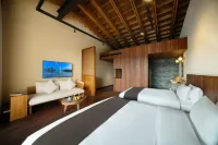 Trip.com Group Country Retreats (Yibin Lizhuang Ruyiyuanxiang Joint Resort) Hotels in Yibin