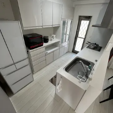 Private villa, 3-minute walk to the beach, 15-minute drive to the airport