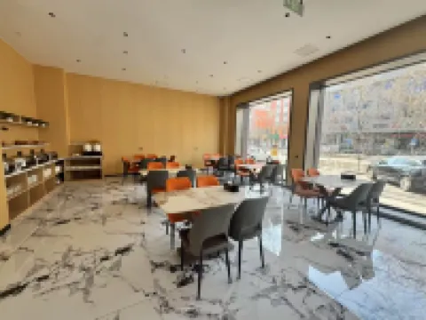 通河東興假日賓館 通河酒店