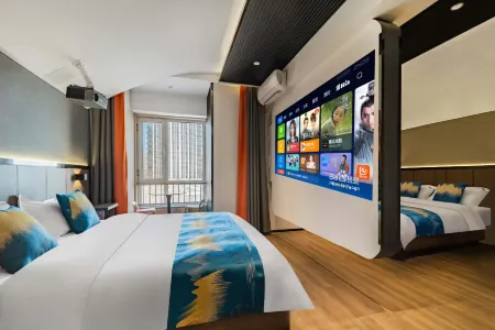 Xishi Light Luxury Homestay (Mingyu Square Branch) Отели рядом с достопримечательностью «Software Engineering Simulation Company， College of Humanities & Information， Changchun University of Technology»