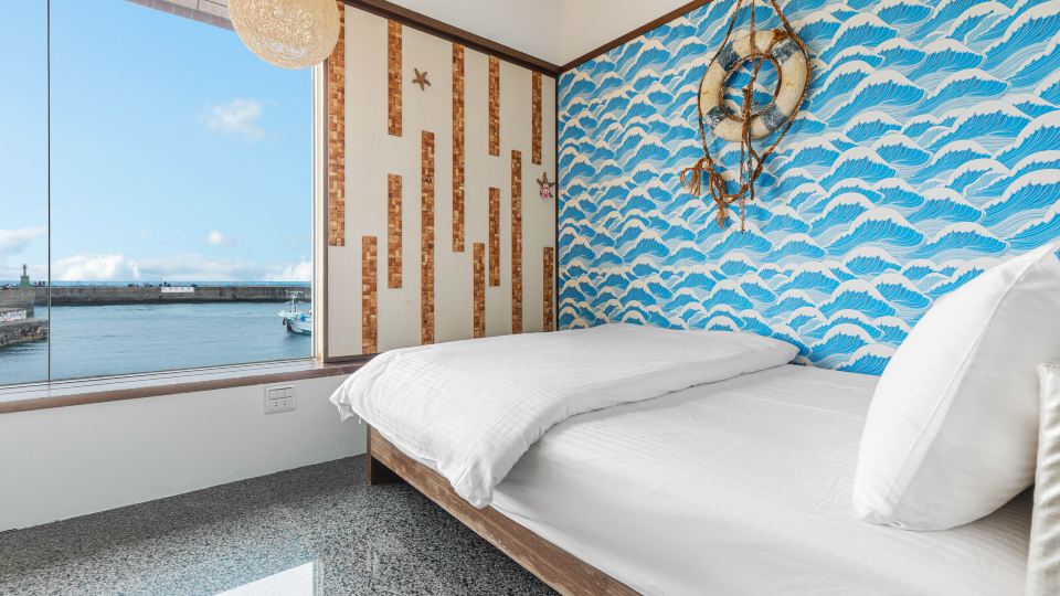 Sea Month Bed and Breakfast