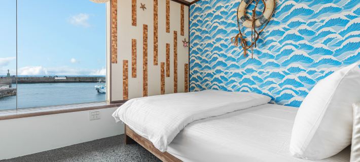 Sea Month Bed and Breakfast Hotels in Pingtung