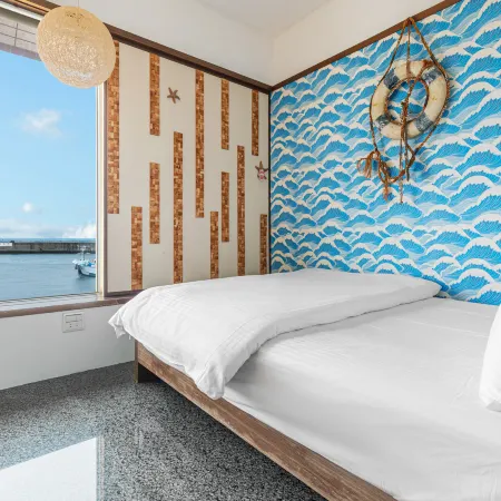 Sea Month Bed and Breakfast