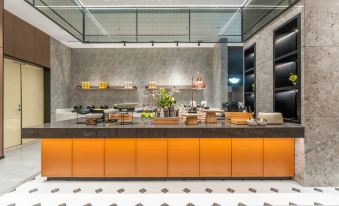 Homeinn Plus Hotel (Wenzhou Longwan Jinhai Lake)