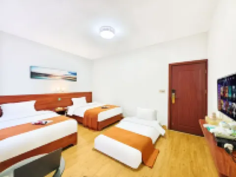 Xinma Business Hotel (Yangshuo West Street)