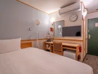東横INN ハローエーピーエム周辺のホテル