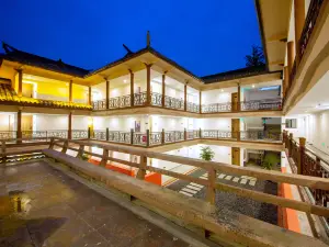 天崇雲海度假飯店（武陵源國家森林公園店）