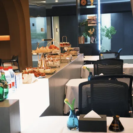 SFEEL Designer Hotel (Tangshan Aegean Sun City Branch)