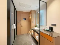 Xi'an Wanxing International Hotel (Dayan Pagoda & Grand Tang Mall Branch) Hotels near Choc Choco Chocolate Museum(Xi'An)