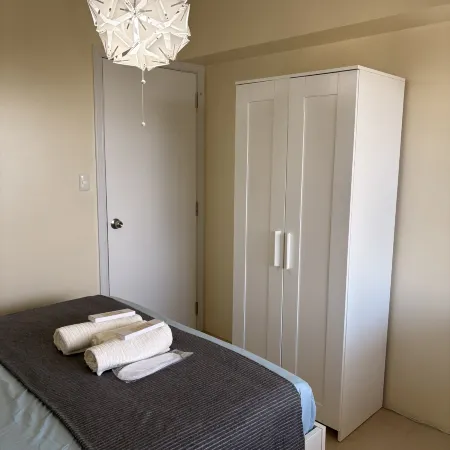Cool Breeze-Serin West Tagaytay 1-bedrooom Condo