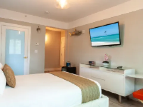 Oceanside Hotel and Suites Hotels in Miami Beach