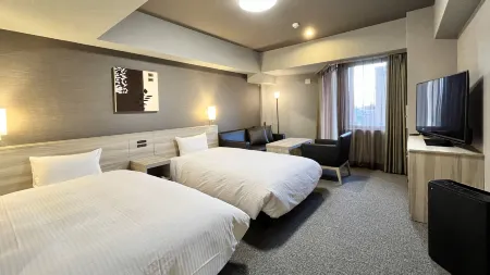 Hotel Route-Inn Nagaoka Ekimae Отели рядом с достопримечательностью «Mt. Yahiko»