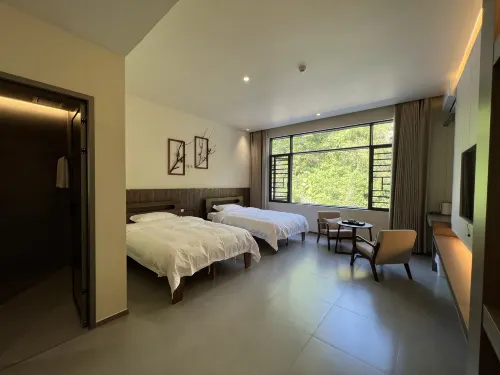 Hillside Haven Hotels in Jiaoling