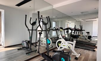 Sifang Pavilion·MAX Movie Hotel (Guiyang Huaguoyuan Shopping Center)