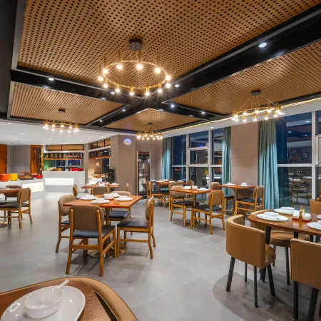 James Joyce Coffee Hotel (Railway Station Yulin College Branch)