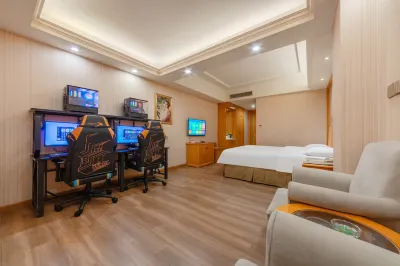 Yiqu · S Light Luxury Esports Hotel (Daojiao Branch)
