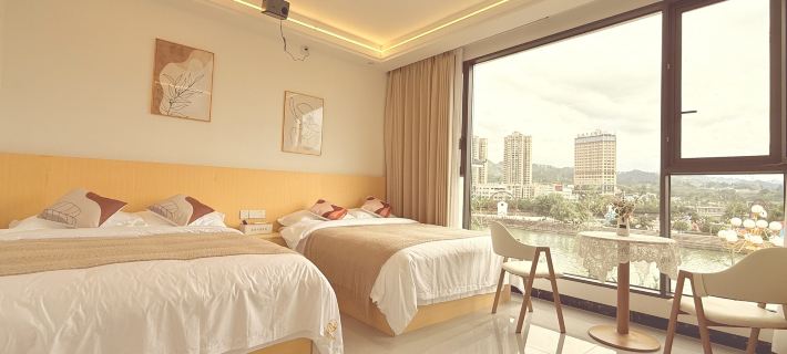 evening twilight Hotels in Shibing County