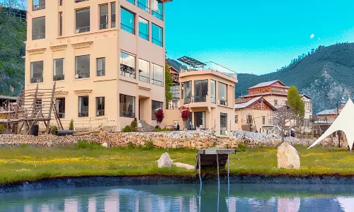 Shangri-La Moye Xingyu Designer Oxygen Manor