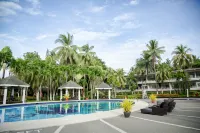 Waterfront Insular Hotel Davao - Scenic
