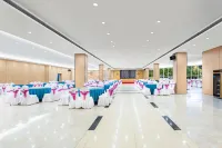 Kaili Jintaiyuan Hotel (Kaili City Wanda Plaza) Hotels in Kaili