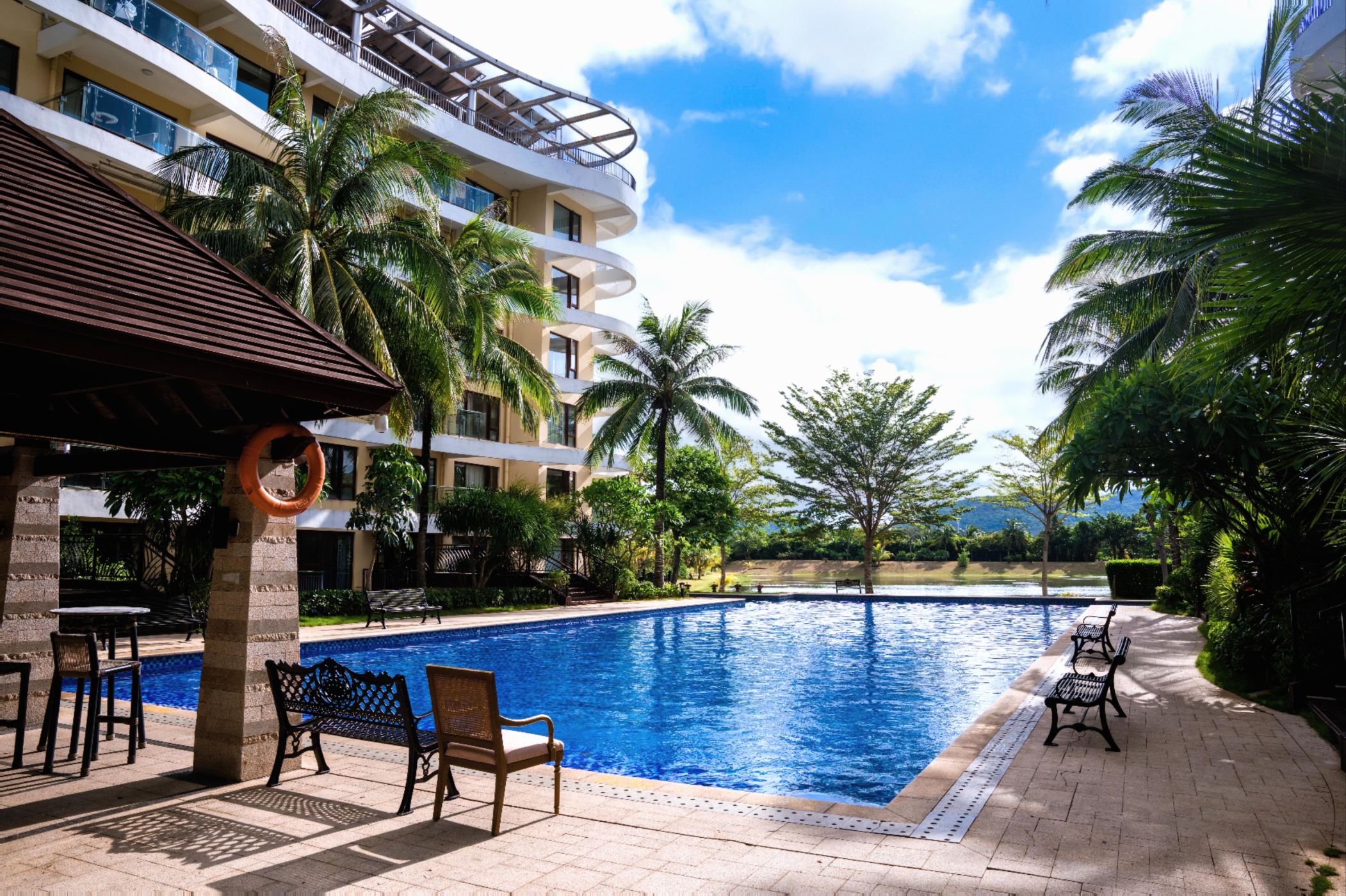 Sanya Yalong Bay Flower Water Residence