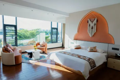 Pandao Morocco Hotel (Gucheng Paifang Street Guangji Bridge)