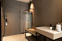 Dunhua Liudingshan Puti Wellness Hotel - parkir