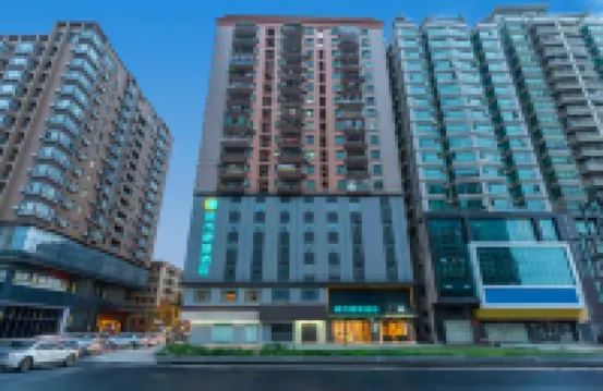 시티 컴포트 인 호텔 (둥관 창안 경전철역) 둥관 호텔