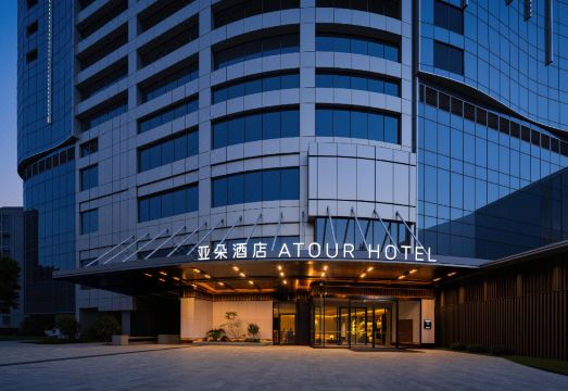 정갈한 조식 레스토랑 시설