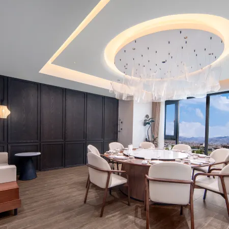 Shigatse Cangyu Yabu Hotel