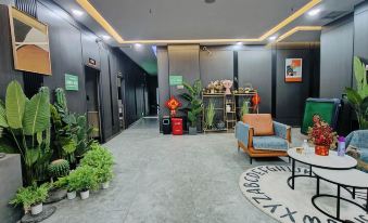 Fuling Luqiqi Hotel