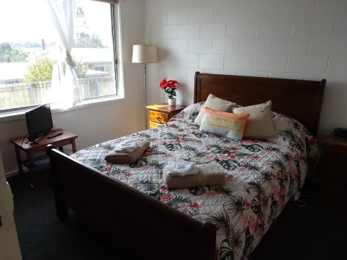 Platypus Heaven Waratah Waterfall Retreat Unit1 Free Pay TV in 2 Rooms Free Bottle Wine & Free WiFi - que admiten mascotas