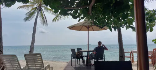 Comfy Cool Breeze by eMzaz Hotels in Dhiffushi