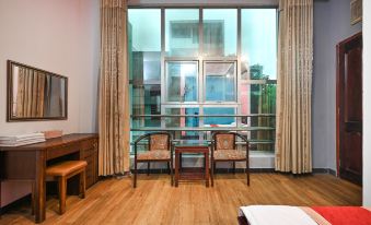 Hoang Phung Hotel – Tan Son Nhat Airport